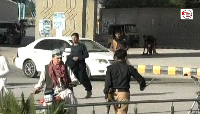 شال : چہ بندش ءَ ابید مھلونک ءَ اَئید ءَ پکنک کتگ ، پولیس ءِ گامگیج