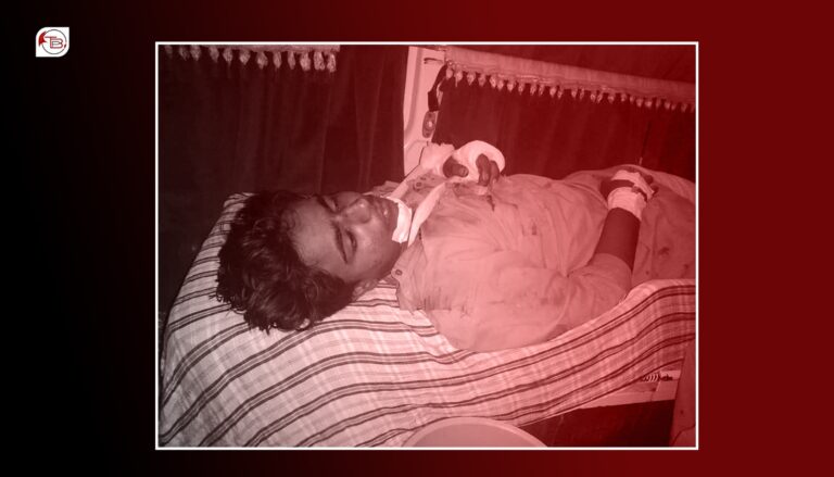 تُربت ءَایف سی ءِ گاڑی ءَ گوں ورنایے ءَ ٹکر وارتگ ءُ زندگ بیتگ