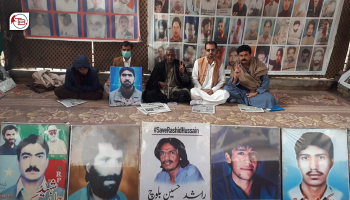 شال ءَ بیگواھیں مردمانی ھاتر ءَ برجاہ داشتگیں زھرشانی ءَ چار ھزار ءُ یک سد ءُ چل دو روچ سرجم بیتگ