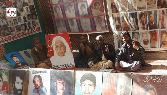 شال ءَ بیگواھیں مردمانی ھاتر ءَ برجاہ داشتگیں زھرشانی ءَ چار ھزار ءُ یک سد ءُ پنجاہ ءُ چار روچ سرجم بیتگ