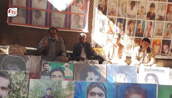 گچک ءَ آوار جنگ بوتگیں زالبولانی ھاتر ءَ راج ءِ یک جاہ بوگ ءُ توار چست کنگ المی اِنت – ماما قدیر بلوچ