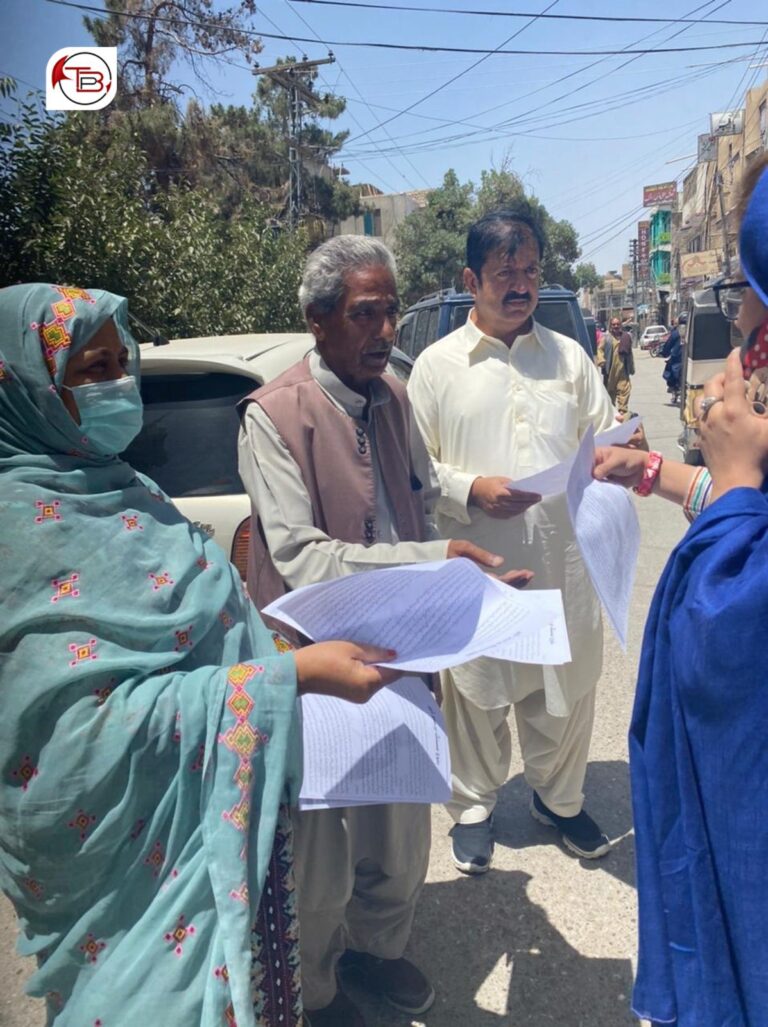 شال: ھشت ءَ زاکر مجید ءِ بیگواھی ءِ درگت ءَ شال ءَ پنتاک ءُ دیوال نبیسگ بیتگ اَنت