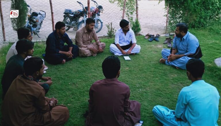 بلوچ اسٹوڈنٹس ایکشن کمیٹی نال ھنکین ءِ نیمگ ءَ نواب اکبر ھان ءِ باروہ ءَ اسٹڈی سرکل ءِ نیاد ءِ بیتگ