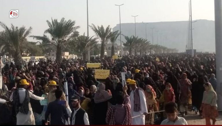 ھکومت گودار ءِ نندانک ءَ پولیس ءَ چہ ایرموش کنگ لوٹ اِیت، تربت سول سوسائٹی