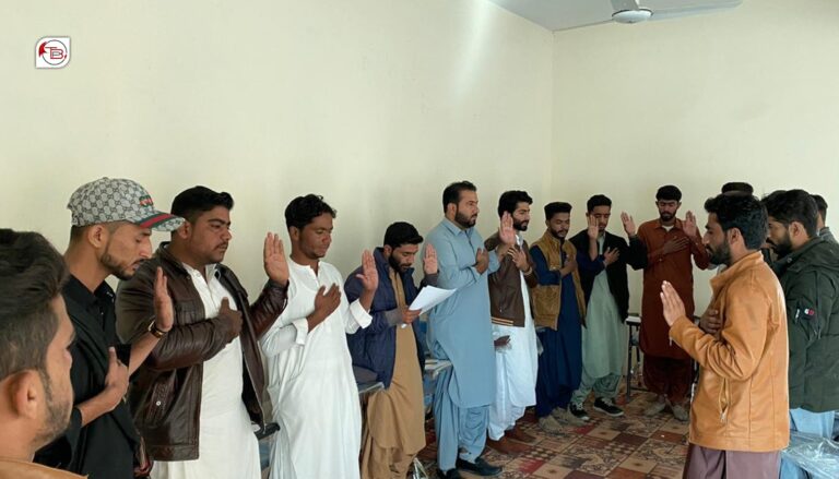 بساک: نال ھنکین ءِ نیاد، صلاح الدین بلوچ سروک ءُ اسلم بلوچ ھنکین ءِ جنرل سیکرٹری گچین کنگ بیتگ اَنت