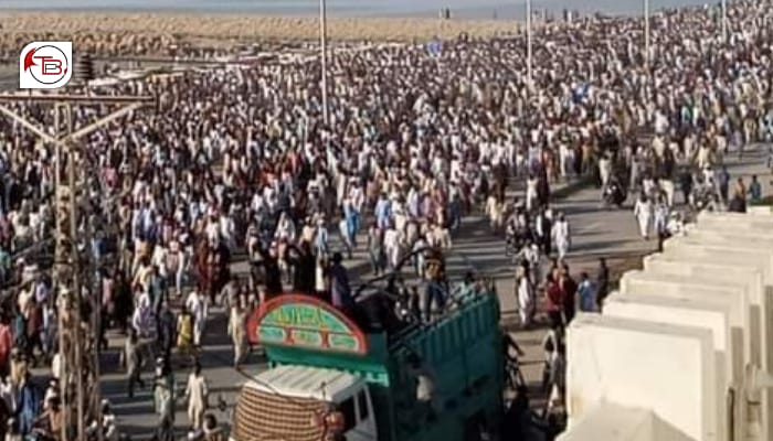 گوادر: حق دو تحریک ءِ روانک، ھزارانی کچ ءَ مھلوک ءَ بھر زرتگ