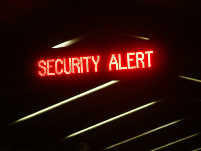 بی ایل اے ءِ اُرش ءَ پد سرجمیں پاکستان ءَ سیکورٹی الرٹ کنگ بیتگ اَنت