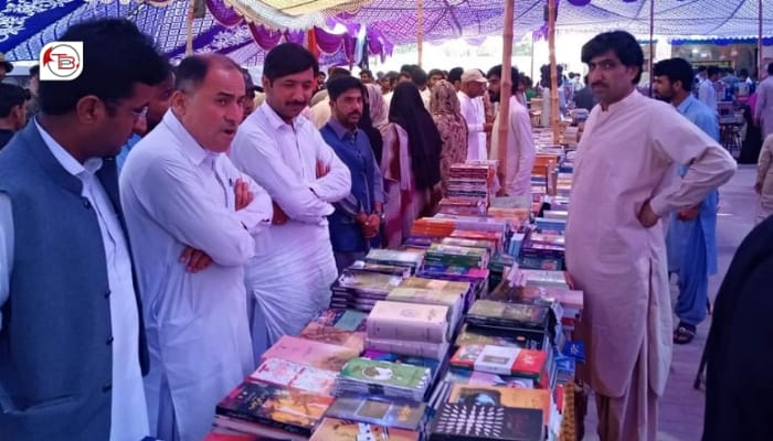 گوادر ءَ کتب میلہ آسر، کتاب چاگرد ءَ مٹ کت کنت- ترانکار