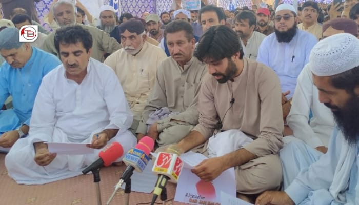 پنجگور: ورنائیں فٹبالر داد جان ءِ کوش ءِ بگیری ءَ پریس کانفرنس، سلاھبندیں ٹولیانی بگیری ءَ گامگیج زورگ ءِ لوٹ