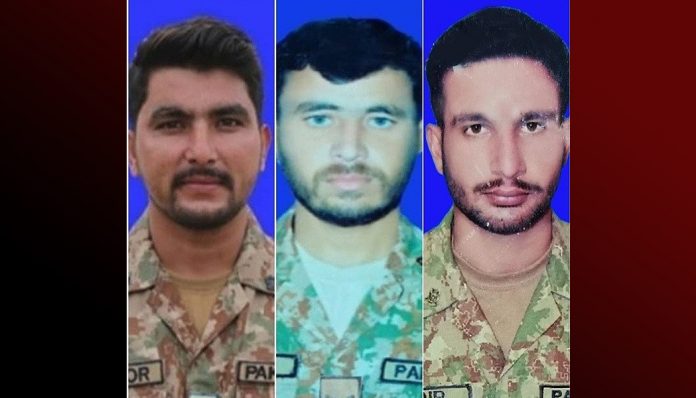 گوریچانی وزیرستان ءَ پاکستانی پوج ءِ سر ءَ اُرش، سَے کارندہ بیران