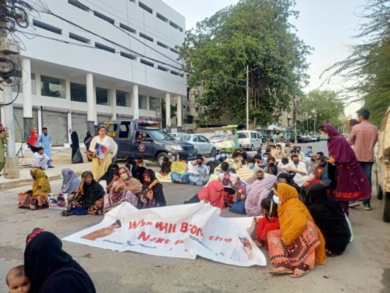 دودا بلوچ ءُ گمشاد بلوچ ءِ آوارجنی ءِ بگیری ءَ کھول ءُ بی وائی سی نیمگ ءَ شال ءُ تربت ءَ زھرشانی جار