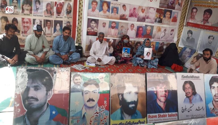 راشد حسین بلوچ ءِ زورانسری آوار جنی ءِ بگیری ءَ باند ءَ زھرشانی کنگ بیت – ماما قدیر بلوچ