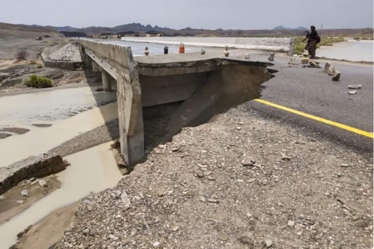 نوشکی: خیصار ءِ جو ءَ جانشودگ ءِ وھد ءَ زھگے بیران