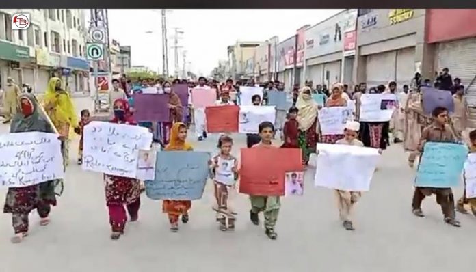 تربت ءَ ائید ءِ دومی روچ ءَ ھم زورانسری آوار جنی ءِ بگیری ءَ زھرشانی برجاہ ءَ اِنت-