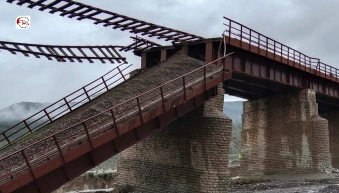 مچھ : انگریز وھد ءِ راجدپتری بی بی نانی پُھل ھم توپانی آپ ءَ برتگ