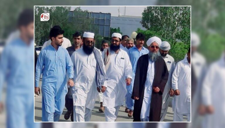 روکپتی بلوچستان ءَ بلوچ عالم دین مولانا فضل الرحمان زندانی موکلاں پد واتر مشھد ءَ برگ بیتگ