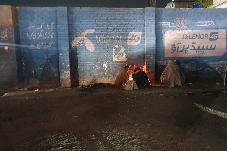 شال ءَ نشہ باپاریانی بگیری ءَ بیڑبرگ بوتگ ھشت مردم کُشگ بوتگ اَنت