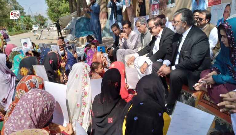 پاکستان ءِ وزیر داخلہ ءِ گند ءُ نند ءَ پد شال ءِ ریڈ زون ءِ زھرشانی نندانک ھلاس