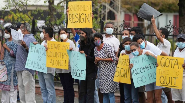 سری لنکن ءِ سرکار ءَ سرکاری باسک چاگردی رسانکجاھاں لیکھانی درشان کنگ ءَ بندش جتگ