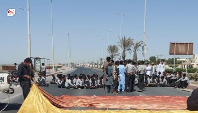 گوادر: وانگجاہ ءِ پرنسپل ءِ بگیری ءَ نودربرانی زھرشانی