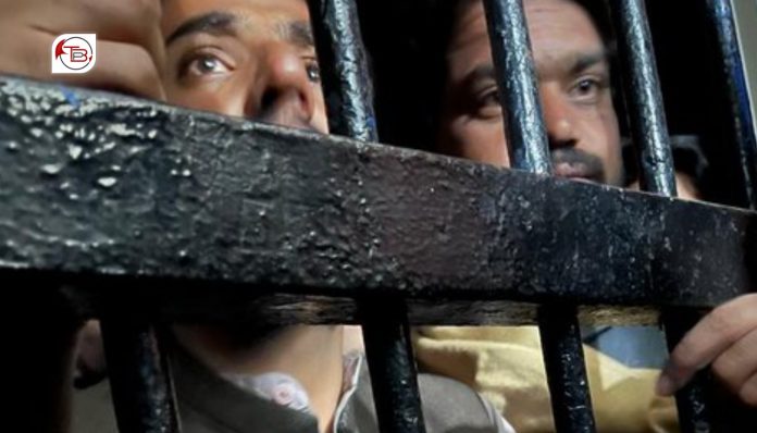 شال: ڈاکٹرانی سر ءَ پولیس ءِ لٹ ءُ کُٹ ءُ دزگیری