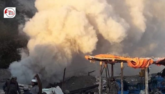 دکی ءَ اشکر کھن ءَ بیتگیں وئیل ءَ چار کھن جن بیران بیتگ اَنت