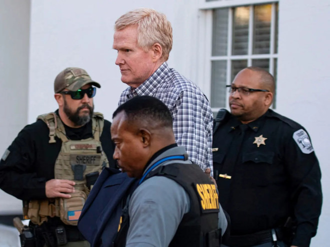 امریکہ ءِ نامی ئیں وکیل ایلکس مرڈو ءَ گراک ءِ زرانی دُزگ ءَ پد وتی زال ءُ زھگ کُشتگ اَنت