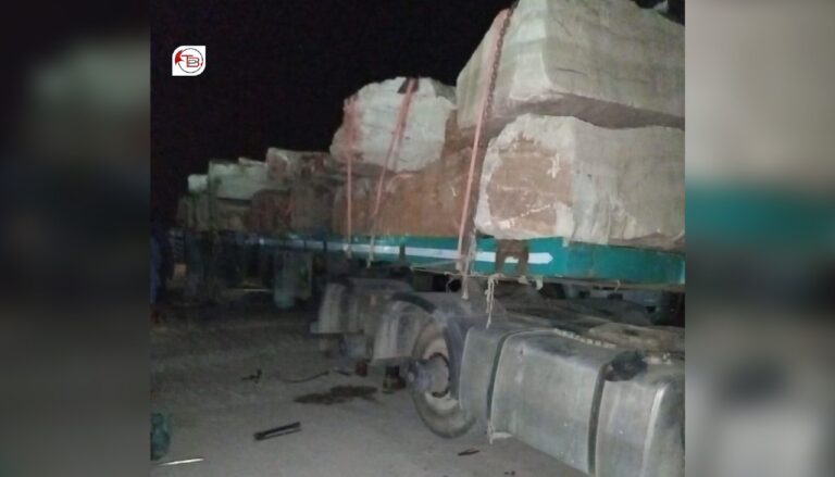 کلات: سنگ مرمر ءِ بروکیں ٹرکانی سر ءَ اُرش
