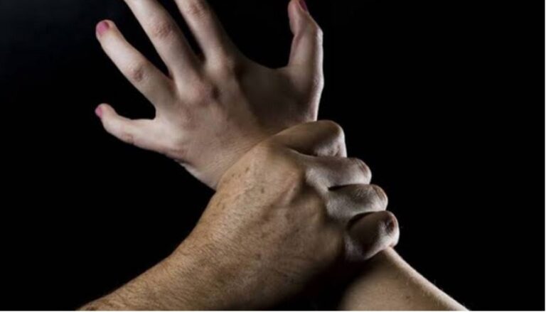 ہرنائی: بیگواھیں کسانیں زھگے سوبائی وزیر ءِ گِس ءَ دز کپتگ