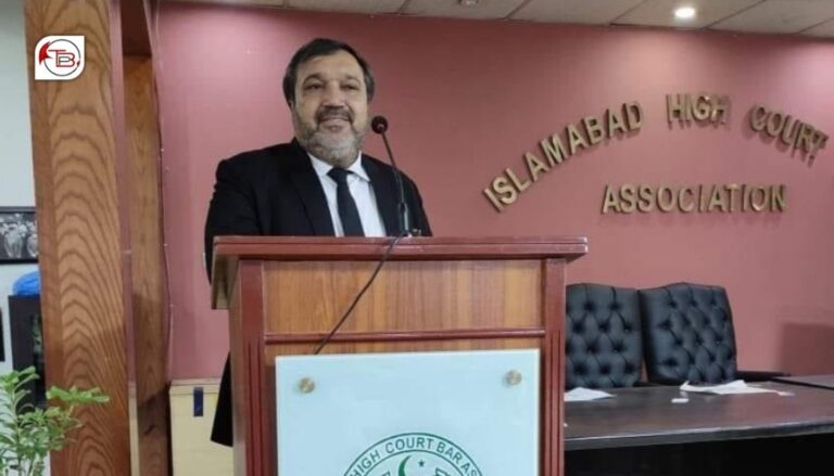 شال: سلاہ بندیں مردمانی تیرگواری ءَ سپریم کورٹ ءِ وکیل بیران