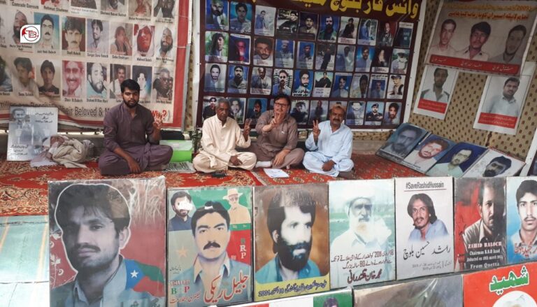 یک نیمگے بلوچانی کُشت ءُ کوش ءُ دومی نیمگ ءَ گند ءُ نند ءِ گپ جنگ بوگ ءَ انت – ماما قدیر