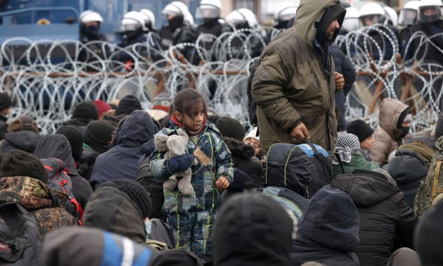 میان اُستمان ءِ گیر سرکاری نیاد، امریکہ ءِ سیمسراں سرجمیں دنیا ء پناہ گزینانی مُچی