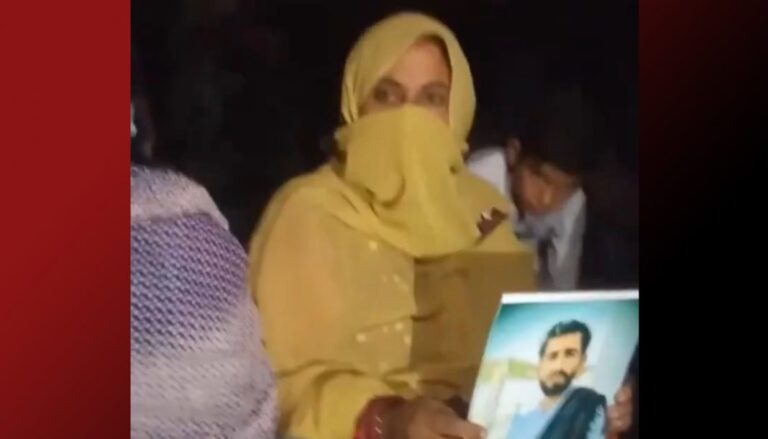 پسنی ءَ زورانسری آوار جنی ءِ بگیری ءَ زھرشانی ءَ شھدگ تنی وھدے بند اِنت