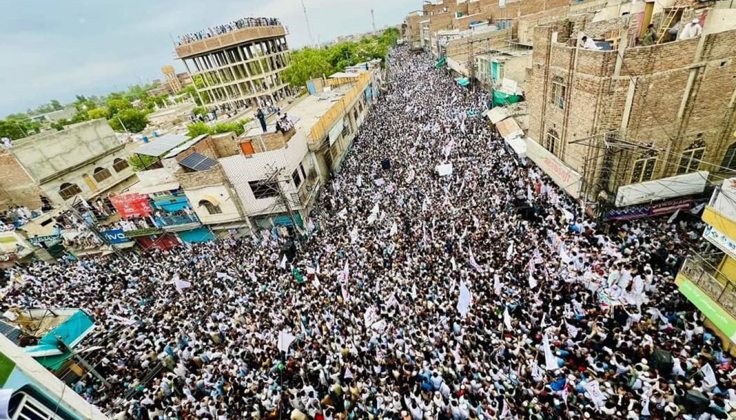 بنوں ءَ امن مارچ، ھزاراں مردماں بھر زرتگ