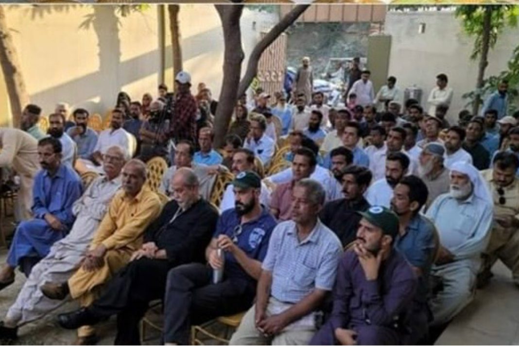 سید ھاشمی ریفرنس لائبریری ملیر ایکسپریس وے ءِ نشانگ تہ ءَ انت، کشت ءُ کشاری زمین ھلاس ءُ چاگردی سیل ءِ تلانی ھلاپ ءَ مراگشے برجم بیتگ