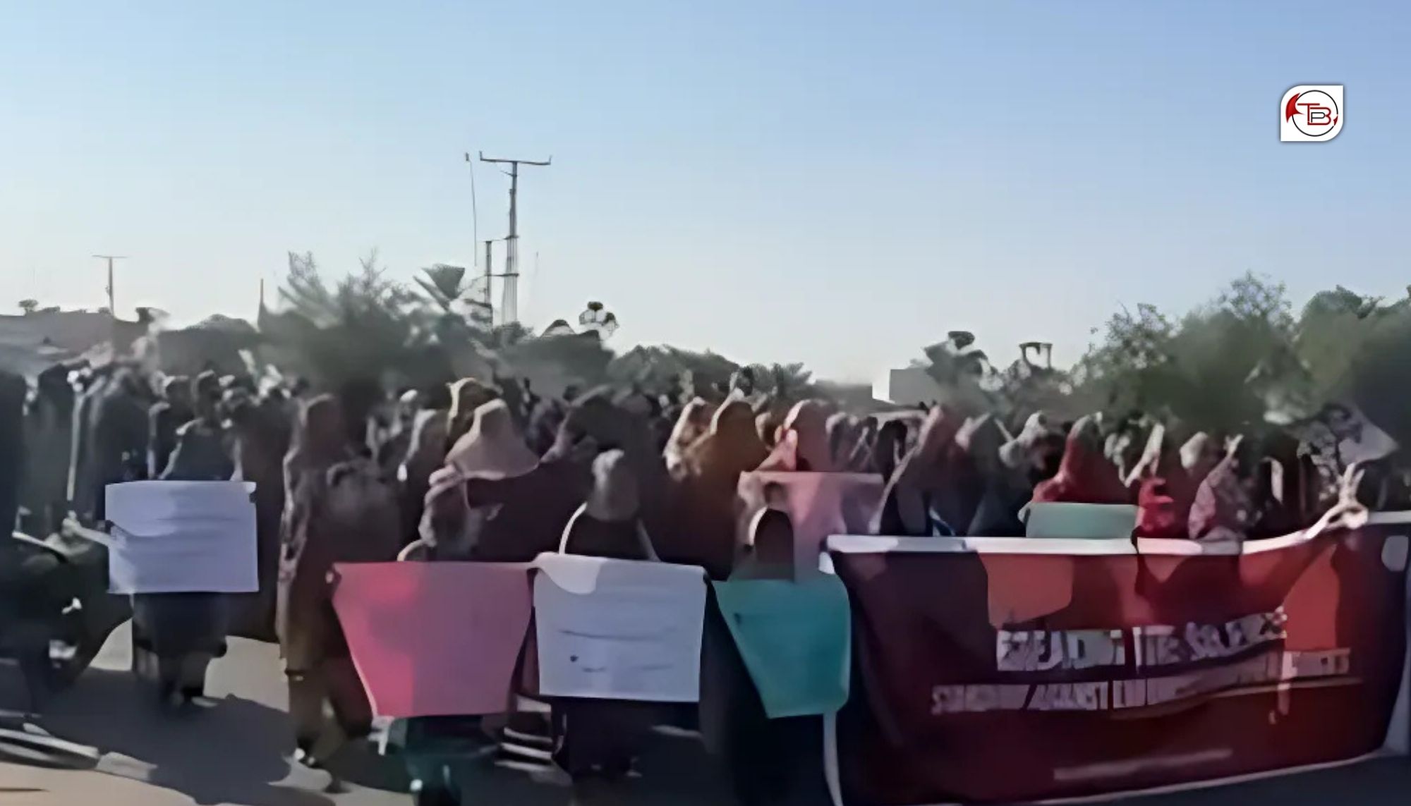 پنجگور : بلوچ یکجھتی کمیٹی ءِ نیمگ ءَ برجم دارگ بیتگیں زورانسری آوار جنیانی ھلاپ ءَ زھرشانی