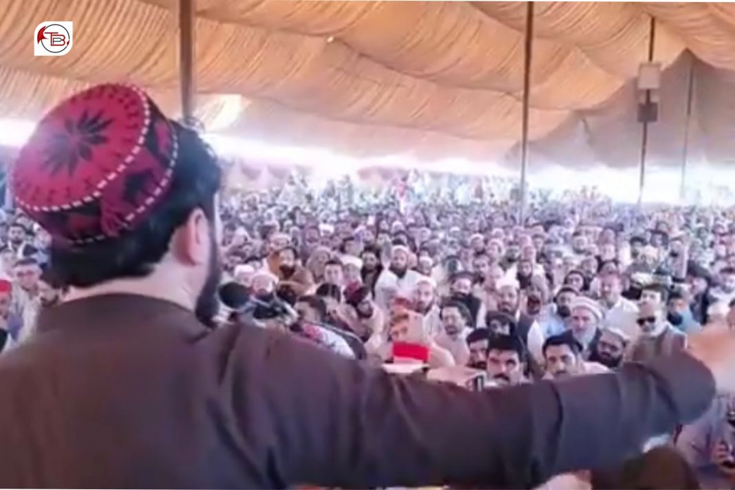 ڈیورنڈ لائن ءِ پشتونانی واستا ھچ وڑیں بستار نیست انت۔ منظور پشتین