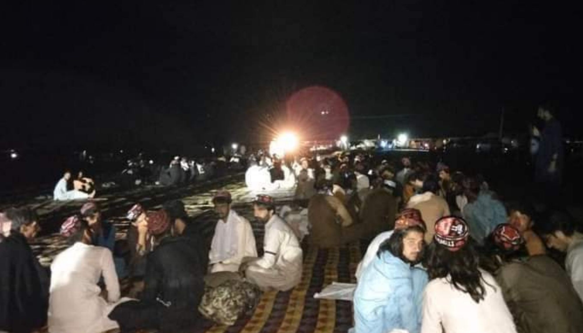 پشتون جرگہ: گوستگیں سَے روچاں 2سد ءَ گیش جرگہ ءِ مھلوک دزگیر