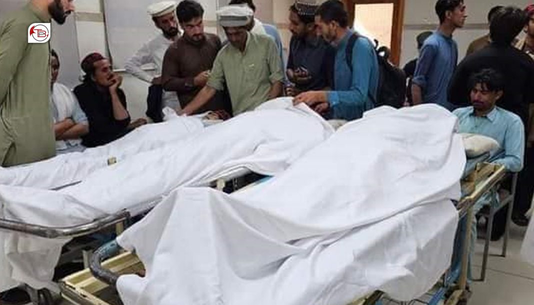 خیبر: پشتون راجی جرگہ ءِ سر ءَ پورسز ءَ اُرش کتگ، سَے کس بیران بازینے زدگ
