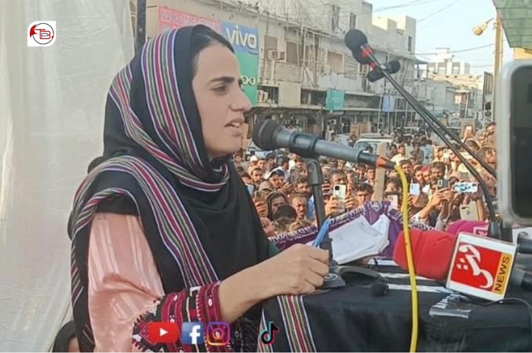 تربت : ڈاکٹر ماہ رنگ بلوچ ءَ ھوار پانزدہ مردمانی ھلاپ ایف آئی آر نکش