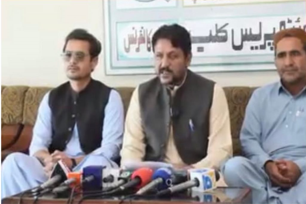 گوادر : بشیر احمد ءِ درکانودی کوش، باندا شھر ءَ تھتگ بندیں ھڑتال ءِ جار