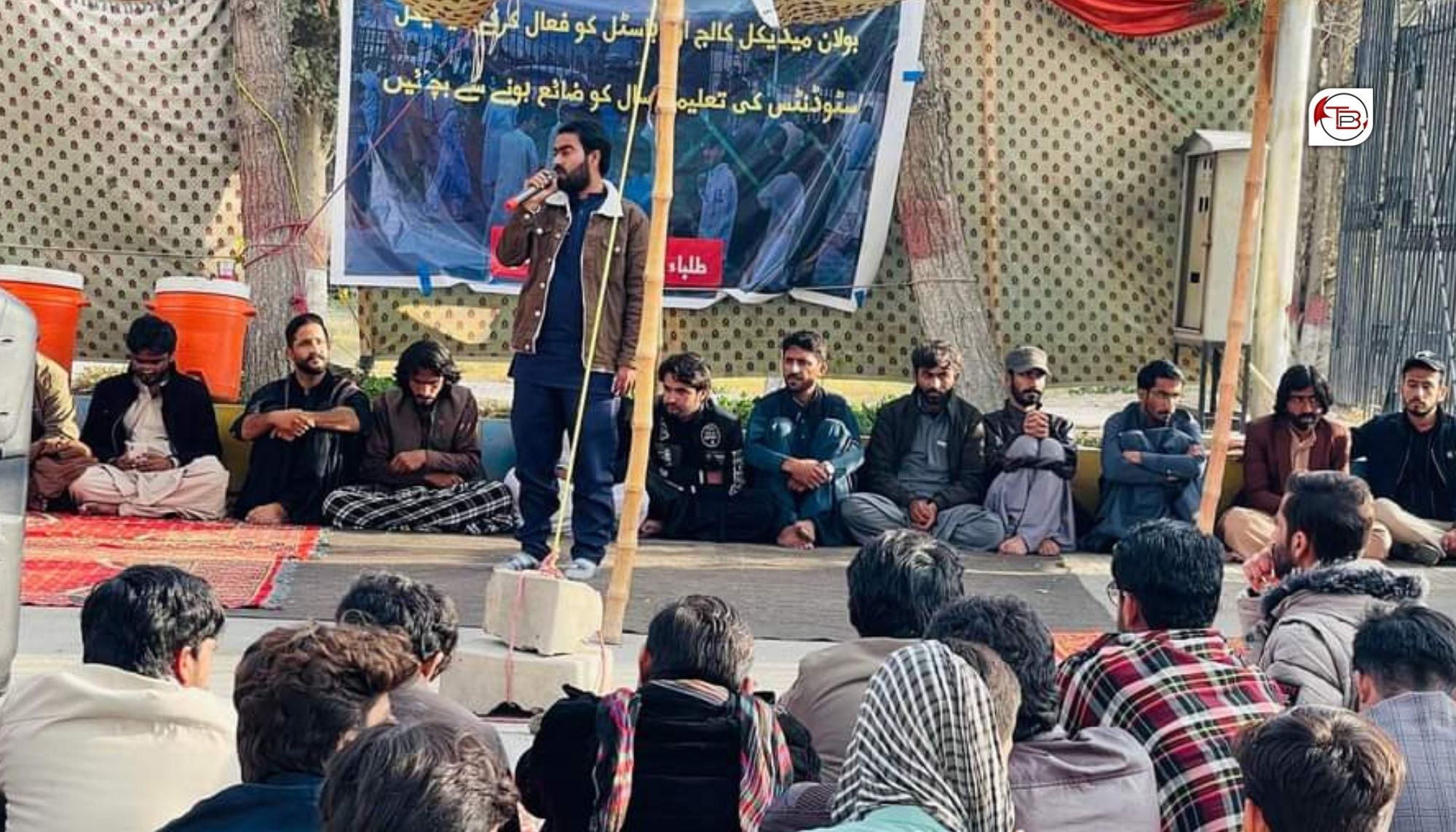 بی ایم سی ءِ ھاسٹلز ءُ کالج ءِ بندش ءِ ھلاپ ءَ زھرشانی چارُمی روچ ءَ برجاہ