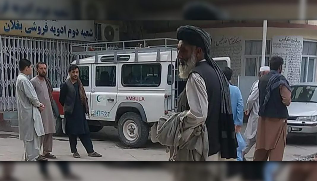 اوگانستان ءَ ‘ صوفی مزار’ ءَ اُرشے ءَ کم چہ کن 10 مردم کشگ بیتگ اَنت