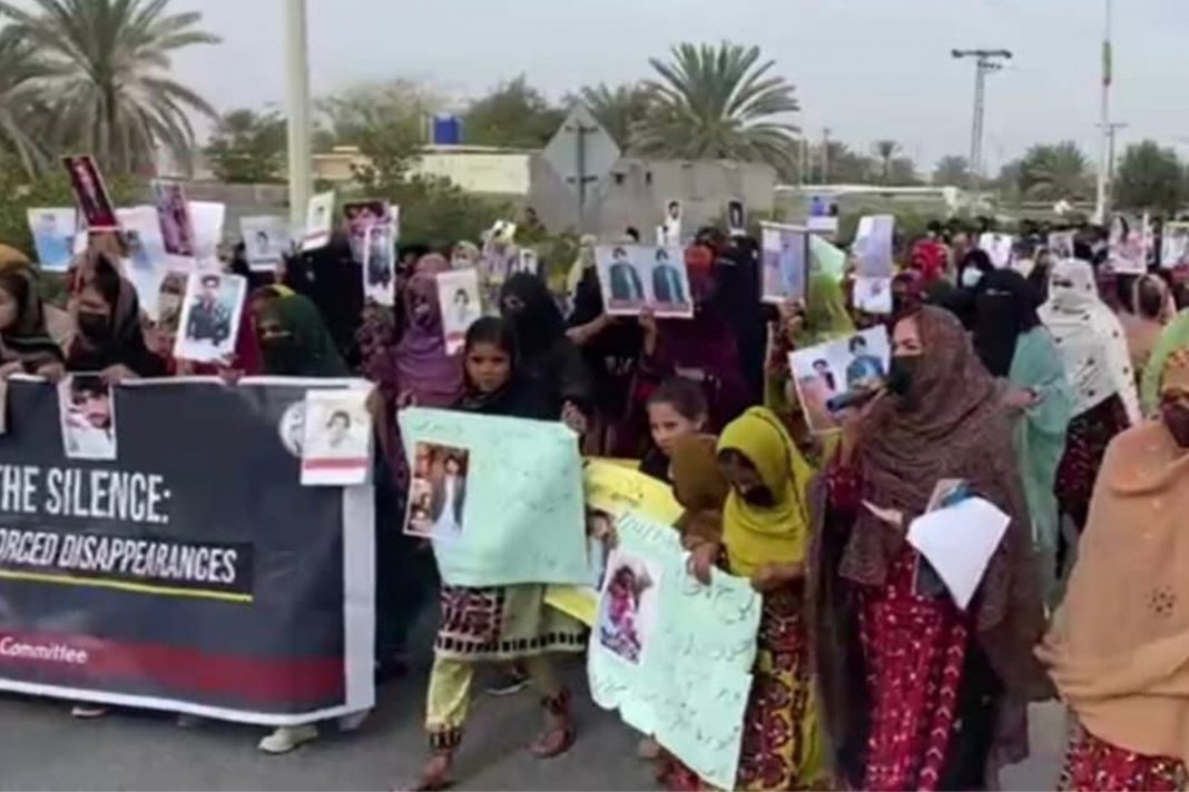 تربت: ظریف عمر ءِ کوش ءَ ھواریں لشکری کارمند ءِ ھلاپ ءَ ایف آئی آر نبشتگ کنگ ءُ سزا دیگ بہ بیت- زھرشانی کنوک