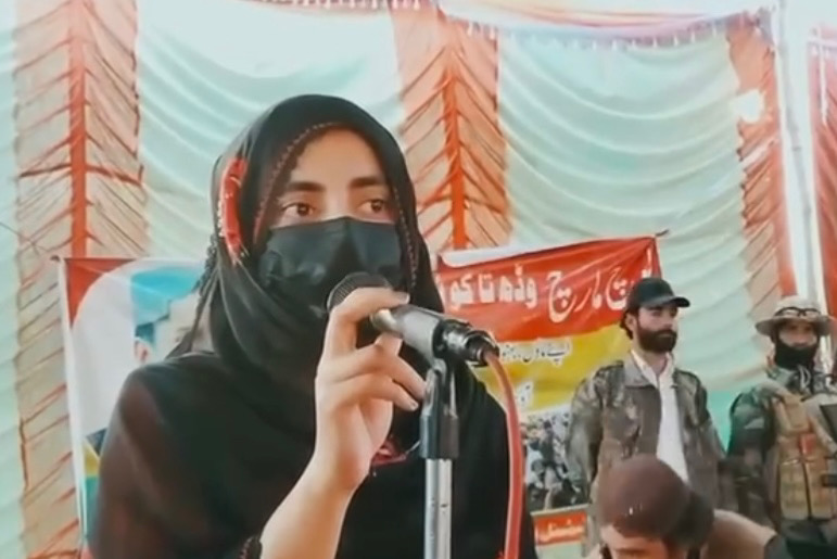ڈاکٹر ماہ رنگ بس ایوک ءَ یک پردے نہ انت بلکیں نزریہ یے، سوچ ءُ پکرے – گوھار ءِ تران ماں دھرناگاہ ءَ