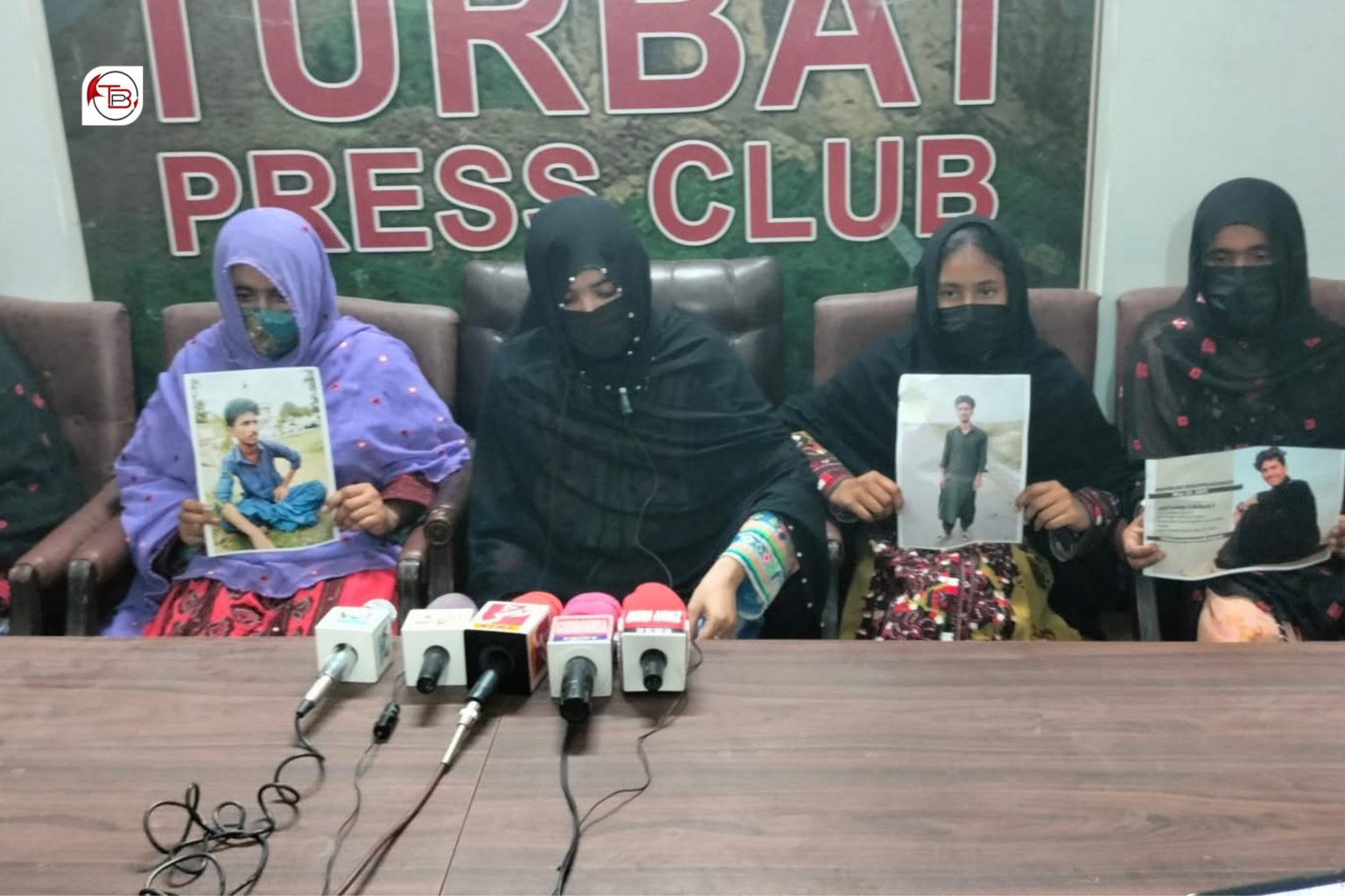 کیچ ءِ کھول ءَ زورگیریں ریاست ءِ ھلاپ ءَ ریلی، تربت پریس کلب ءَ نودربر ءِ یلو کنگ ءِ لوٹ کتگ۔