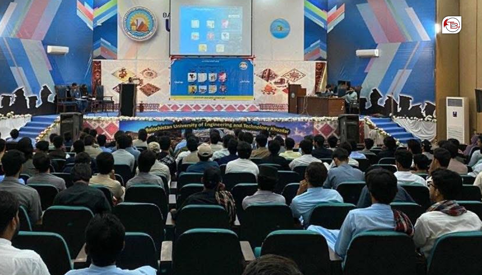 بساک ھزدار زون ءِ نیمگ ءَ وش آتکی مراگشے برجم دارگ بیتگ