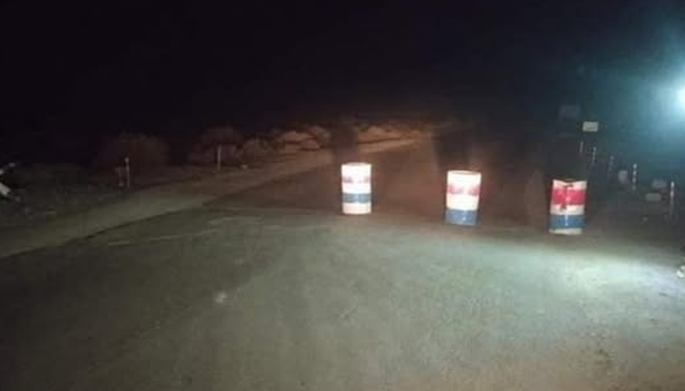 نوشکی ءَ گوستگیں شپ ءَ سلاہ بنداں دگ بستگ ءُ وتی کنٹرول ءَ کتگ ءُ 4 درملکی مردم دزگیر کتگ انت