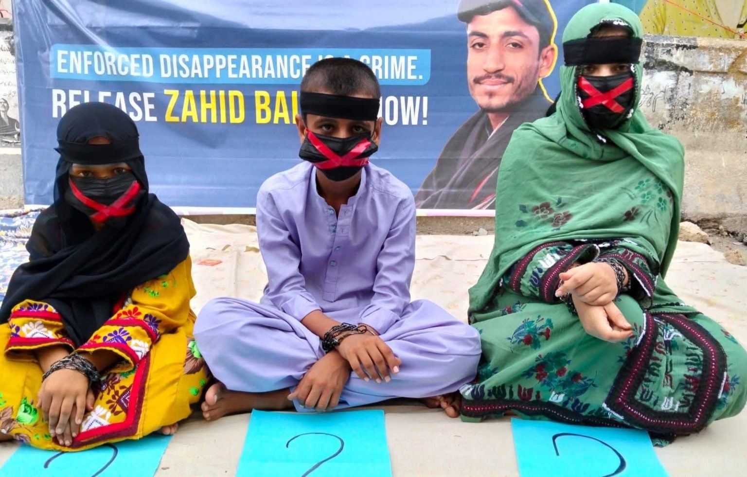 کراچی ءُ اسلام آباد بیگواھیں مردمانی کھولانی زھرشانی نندانک یکشل برجاہ ءَ اَنت