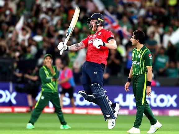 ٹی 20 ورلڈ کپ ءَ انگلینڈ ءَ پاکستان پروش داتگ ءُ سیمی پائینل ءَ سربوتگ